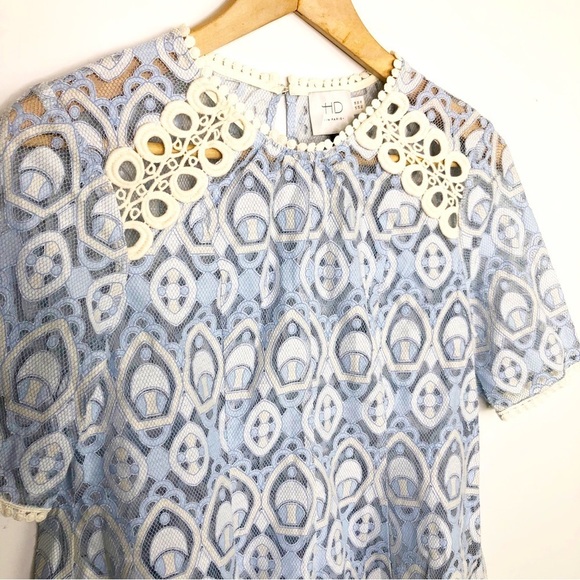 HD in Paris by Anthro, blue lace CIGNA blouse - Picture 4 of 11